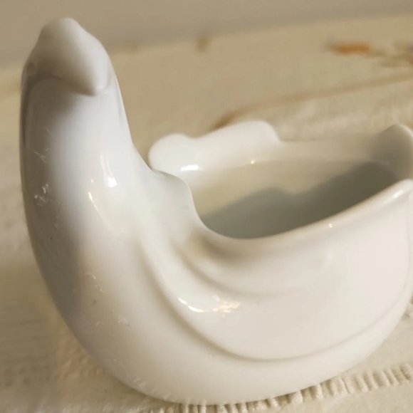 Dansk White Hen Japanese - Picture 2 of 4